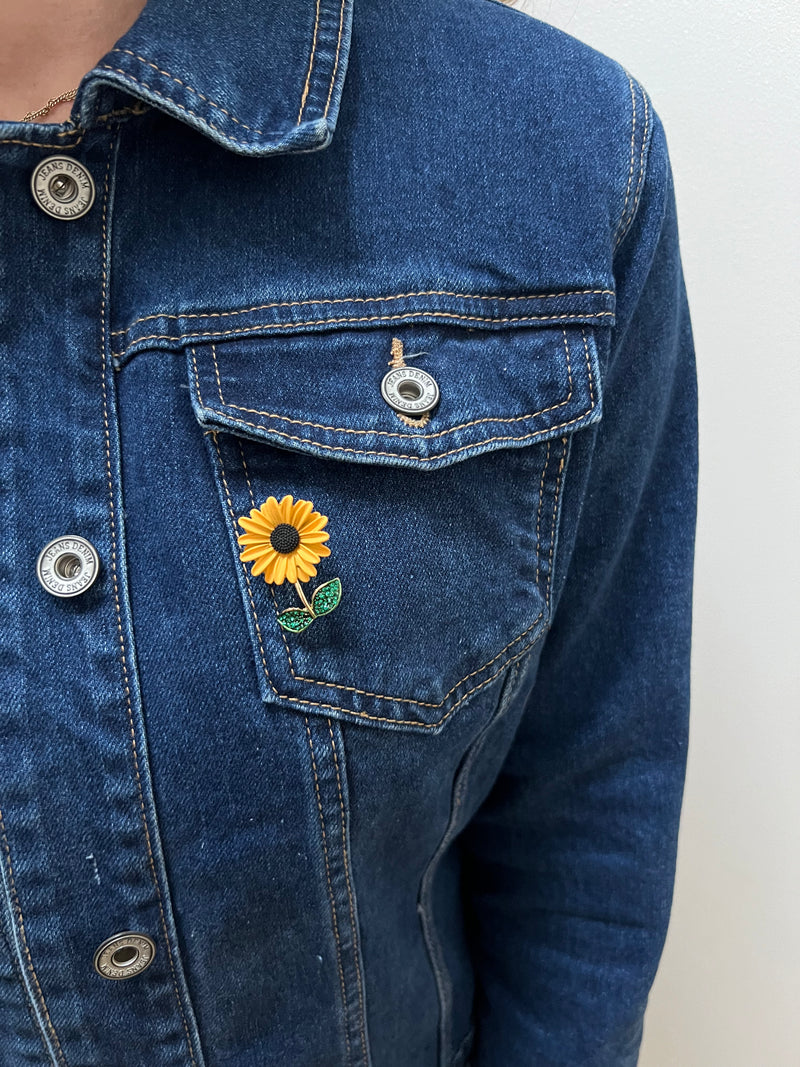 Sunflower brooch